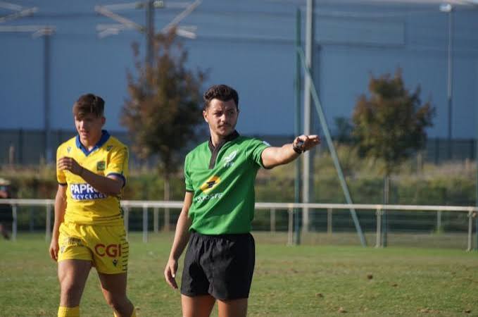 Hugo Dutreuilh au sifflet de Biarritz - Perpignan